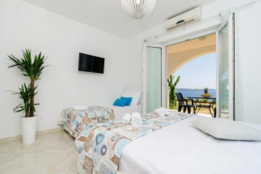 Apartments A&M - Studio with Terrace and Sea View A3